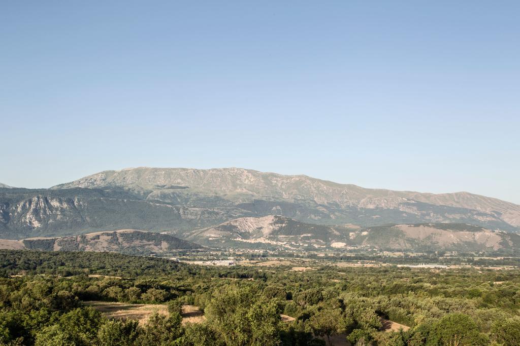 Agriturismo Statale 17 Poggio Picenze Экстерьер фото